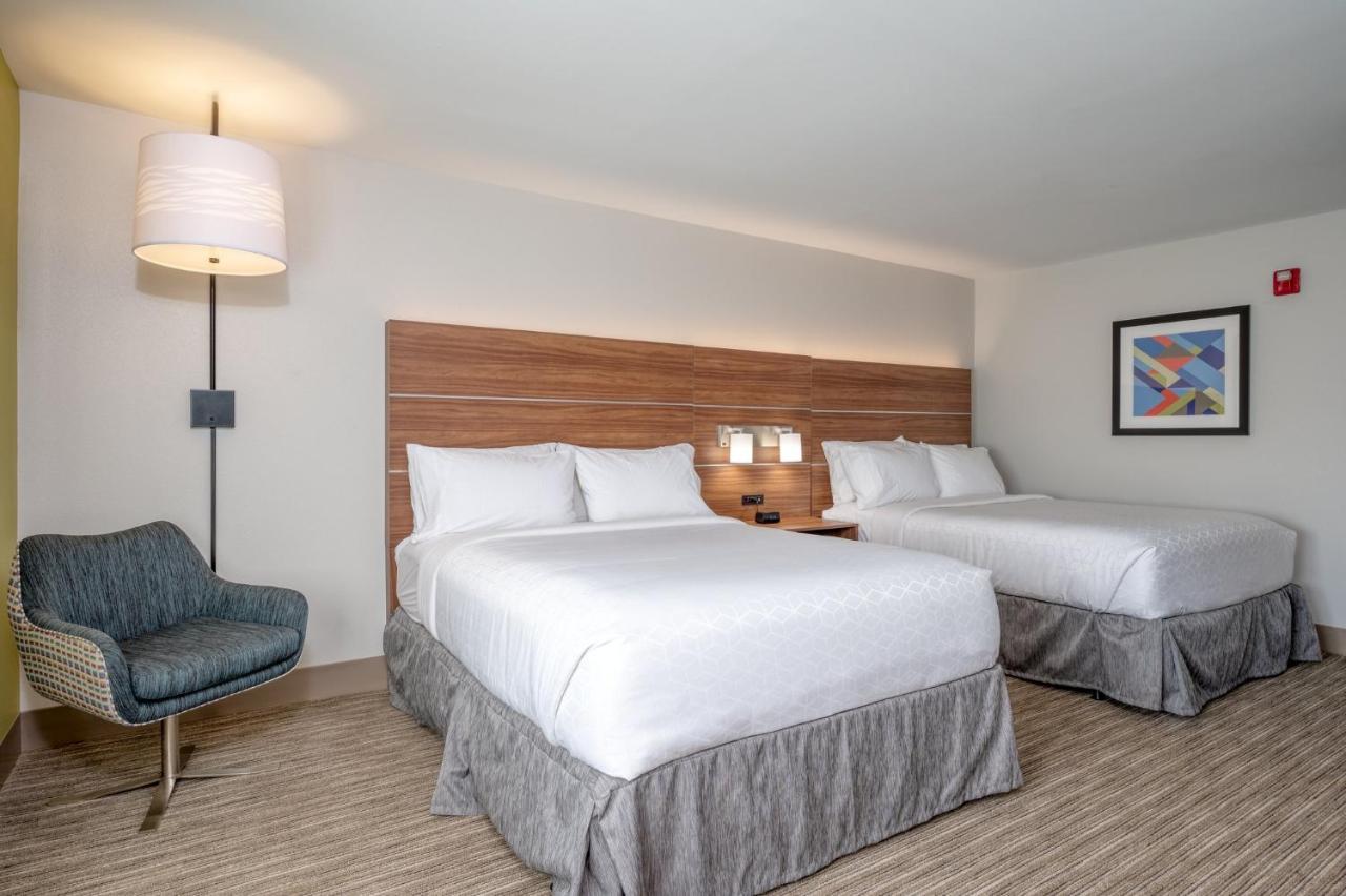 Hotel Holiday Express & Thornburg-s. Fredericksburg By Ihg